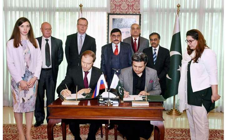 Denis Manturov led a 64-member business delegation to Islamabad 