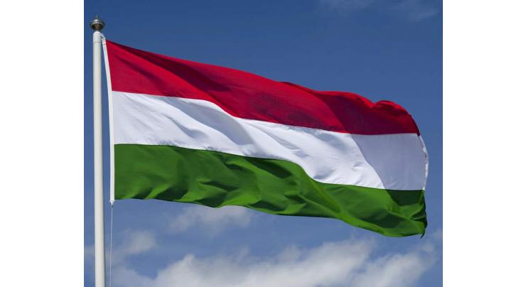 4 Hungarian army explosive experts killed in blast