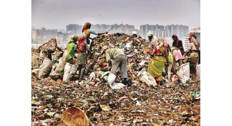 Garbage lifting in city: Govt issues LoI for 3 DMCs to Chinese firms
