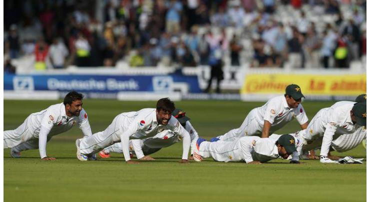 Cricket: England v Pakistan teams