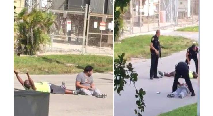Police in Florida shoot black man lying on ground