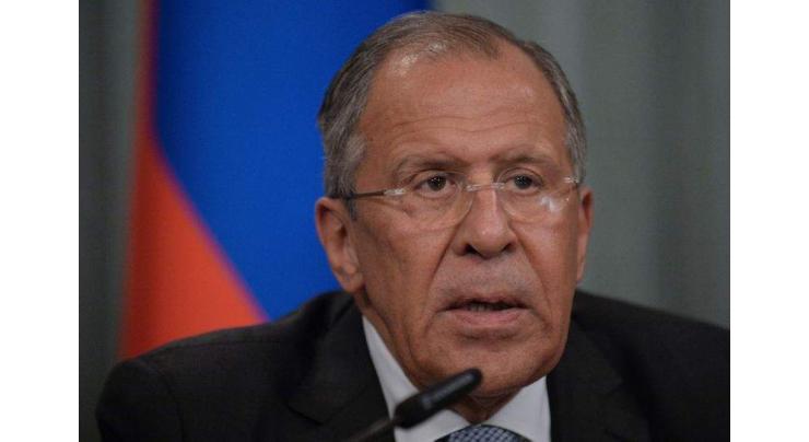 Russia FM shrugs off Democratic email hack allegations
