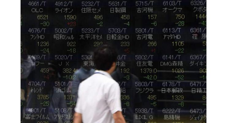 Yen dives on report Japan set to unveil huge stimulus