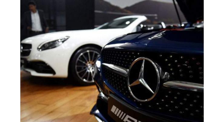 Mercedes to create 2,500 jobs at new 1bn euro Hungary plant