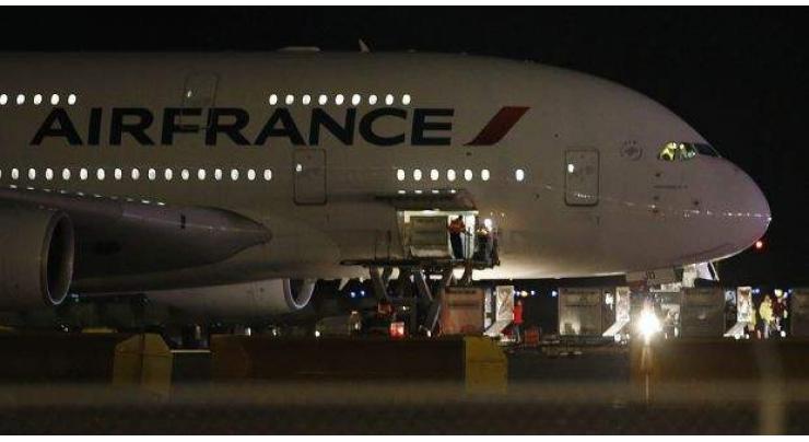 Air France strike hits 140 Paris hub flights