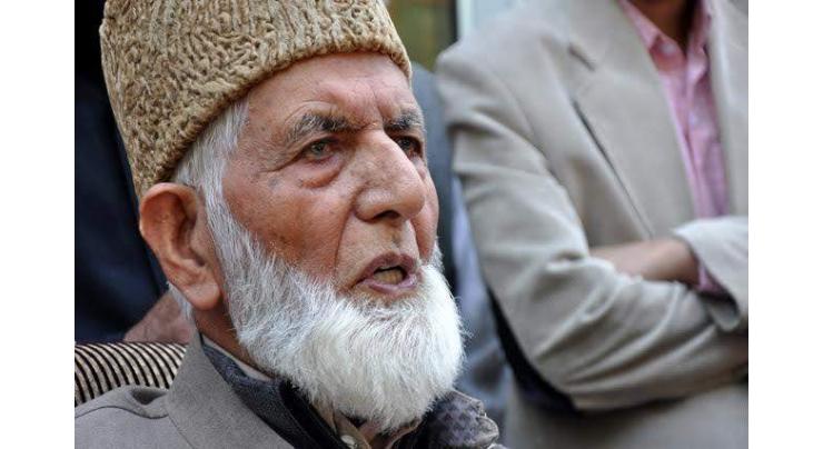 Ali Gilani condemns threats to Yatris, tourists by miscreants