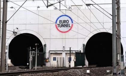 Sterling slide pounds Eurotunnel earnings outlook