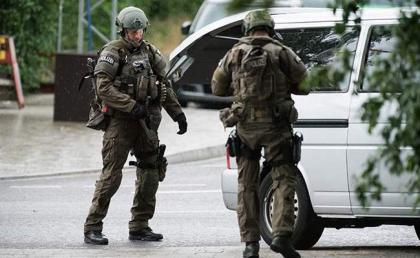 Munich shooter was German-Iranian teen, motive 'unclear': police