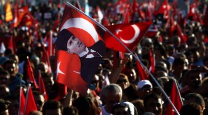 Turkey targets media in new crackdown after coup