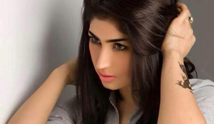 Pakistani controversial Model Qandeel Baloch choked to death by her brother in the name of honor