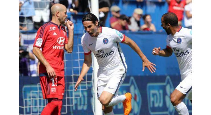 Football: PSG's Silva and Cavani miss French curtain raiser