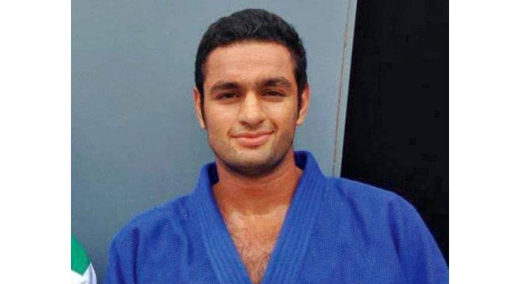 Shah gets by in 1st round of Rio Olympic judo
