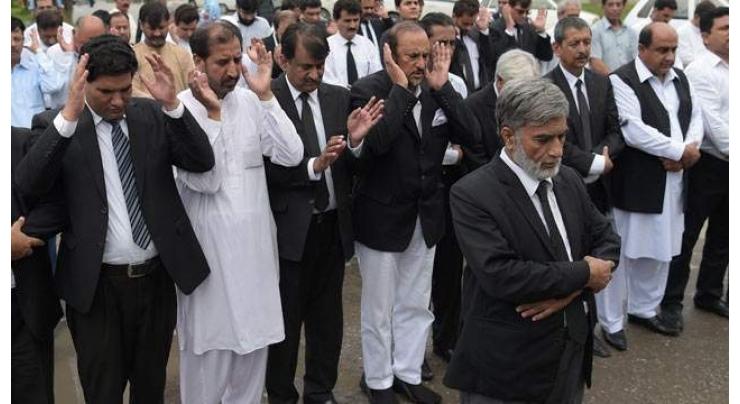 Funeral prayer of Quetta blast victims offered in absentia