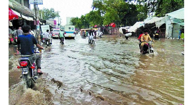 Minister orders disposal of rainwater in Sialkot city