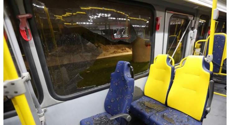 Olympics: Rio media bus hit by stones - security chief