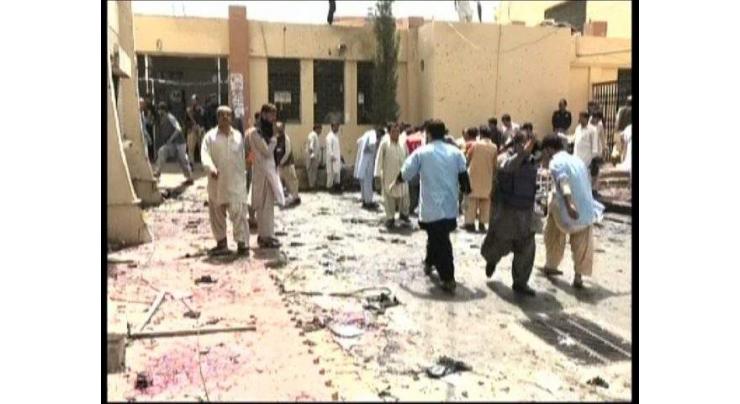 Peshawar Students travel to Quetta to show solidarity with blast victims