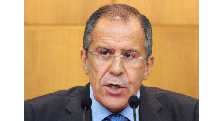 Lavrov urges calm after Ukraine flare-up over Crimea