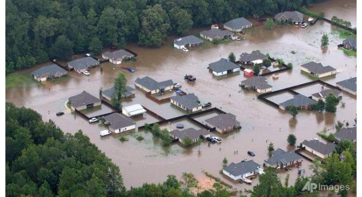 Five dead, 20,000 rescued in Louisiana floods