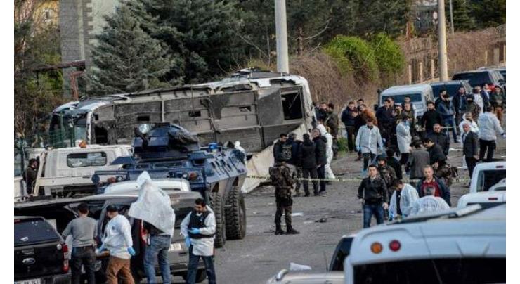 Four dead in bomb attack on army convoy in southeast Turkey