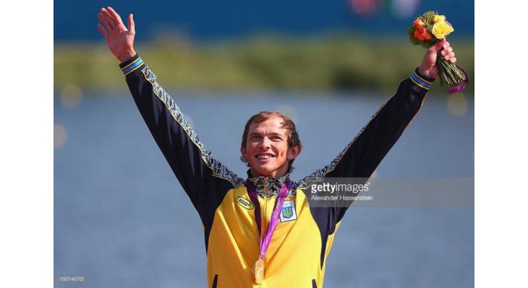 Olympics: Men's single canoe 200m podium