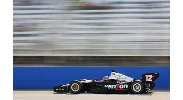 Auto racing: IndyCar championship battle tightens up