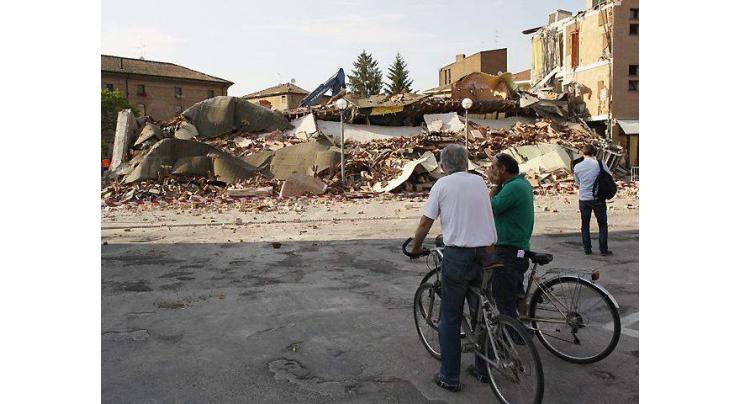 Five dead as powerful quake shakes Italy
