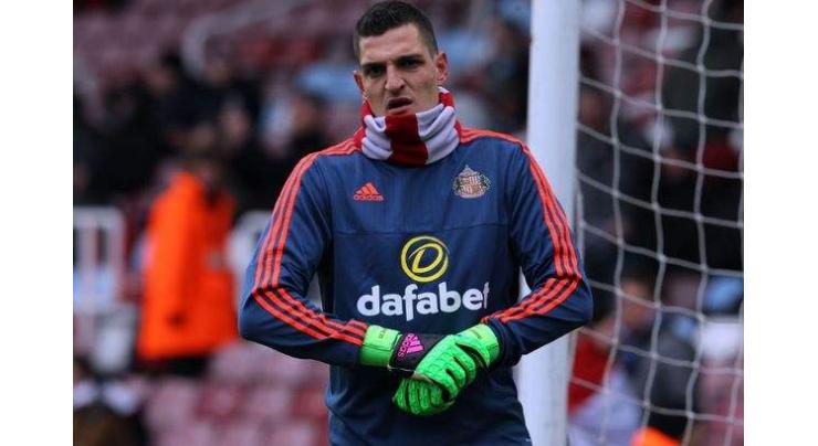 Football: Sunderland lose Mannone for three months