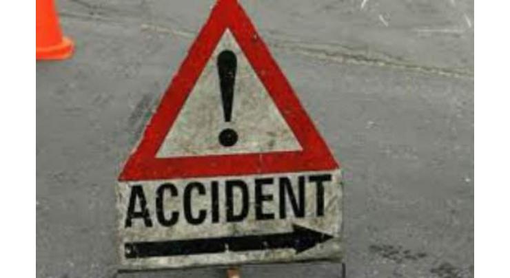 One killed, two injured in accident