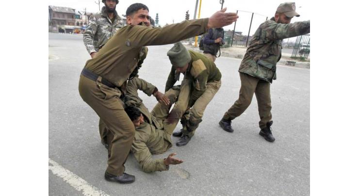 Indian policeman killed in Pulwama