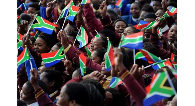 Racism row over S.Africa school's hair policy