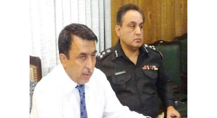 Commissioner visits Dar-ul-Aman