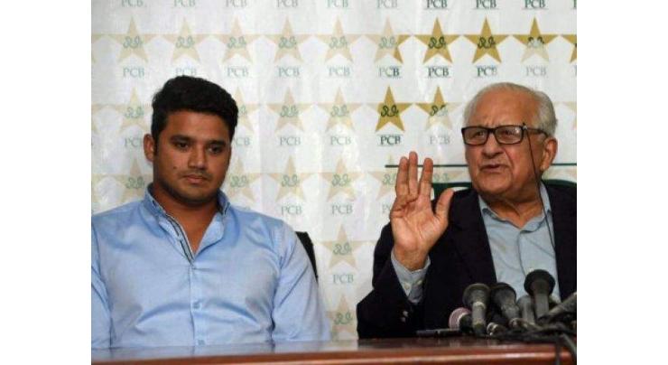PCB likely to remove Azhar from captaincy