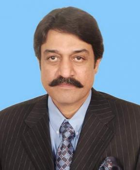 وزير المغتربين وتنمية الموارد البشرية الباكستاني يؤكد بحل قضايا العمال الباكستانيين المحصورين في المملكة على أساس الأولوية