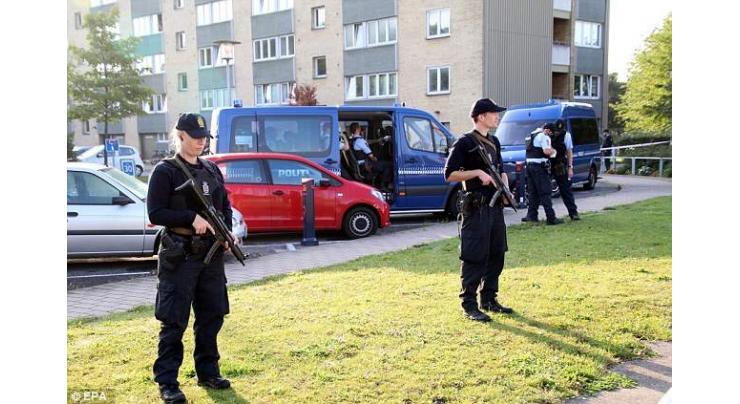 Danish IS 'sympathiser' dies after drug raid shooting 