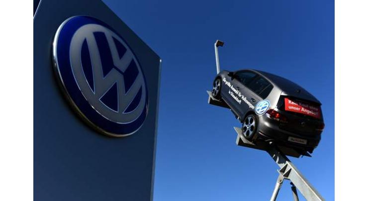 EU urges Volkswagen crackdown after 'dieselgate' 