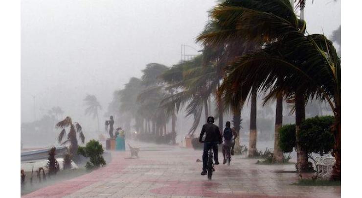 Storm death toll climbs to five in Mexico 