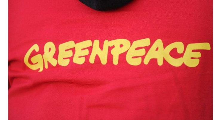 Greenpeace firefighters attacked by masked men in Russia 