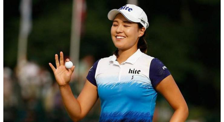 Golf: In Gee Chun edges ahead in final major 