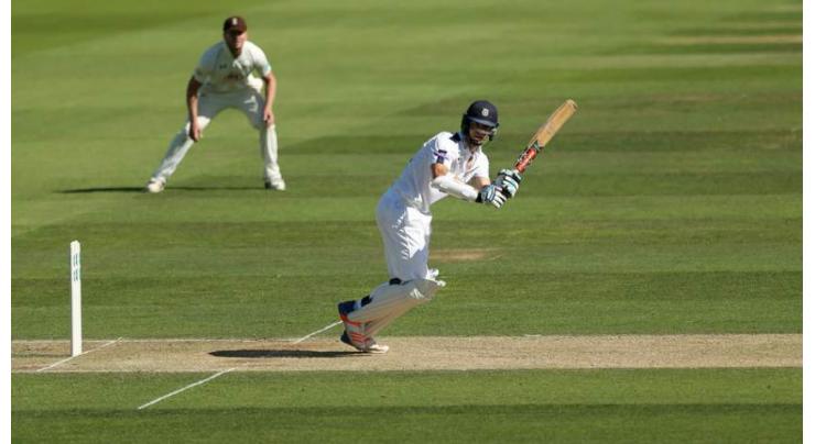Cricket: English county scores 