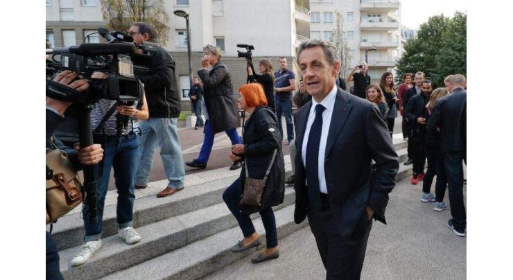 Sarkozy, Juppe seek nomination that could decide French election 