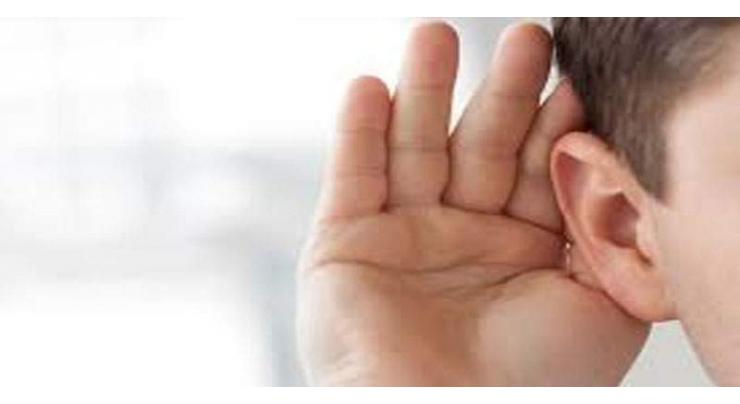 Hearing loss rapidly increases after age 90 
