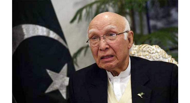 Pakistan ready for unconditional talks with India: Aziz 