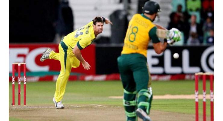 Cricket: South Africa bowl against Australia 