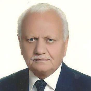 وزير الدفاع الباكستاني يعزي في وفاة الصحفي الشهير زاهد ملك