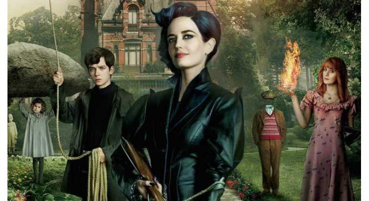 'Miss Peregrine' lifted to top of N. American box office 