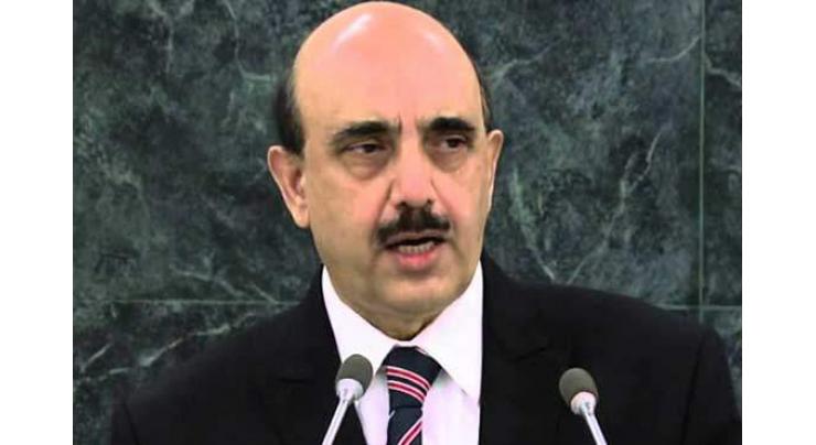 AJK President urges Pakistani, Kashmiri expatriates to perform due 