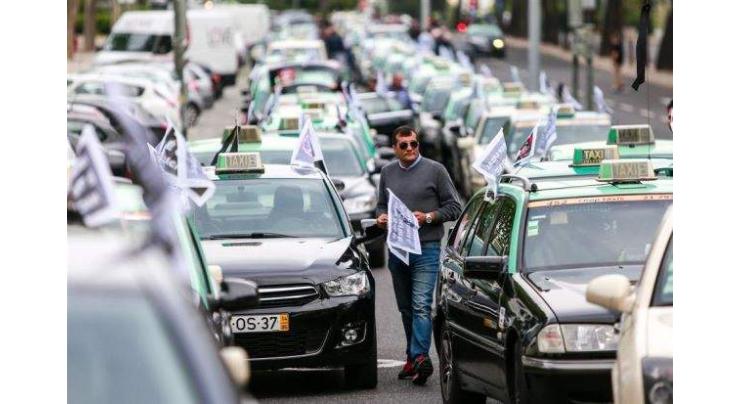 Anti-Uber taxi protest blocks Lisbon airport access 
