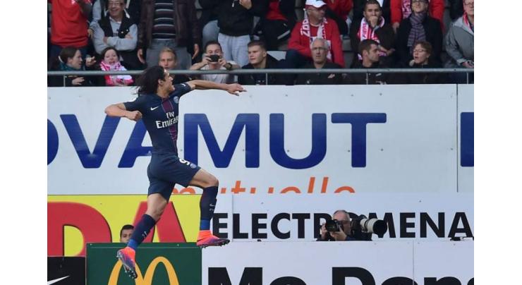 Football: In-form Cavani gifts PSG win at Nancy 