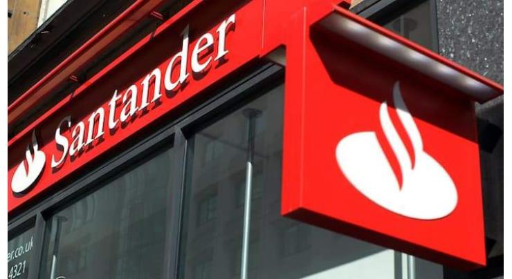 Santander posts flat profit growth as Brexit weighs 