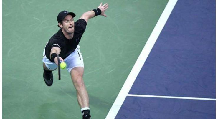 Murray wins Vienna title to close on No.1 spot 